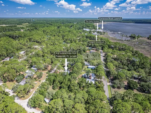 $295,000 | 69 Suwannee Avenue, Panacea, FL 32346