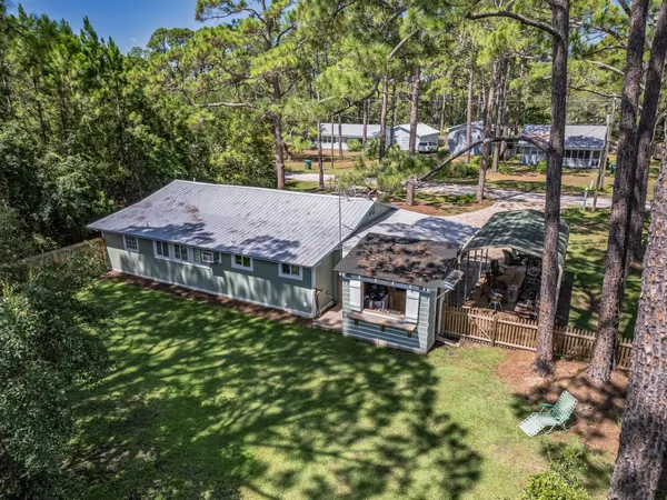 $295,000 | 69 Suwannee Avenue, Panacea, FL 32346