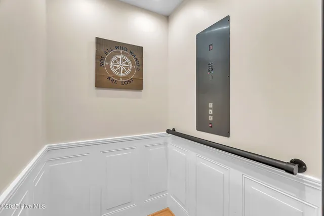 $360,000 | 406 Garland Shores Drive, Hubert, NC 28539