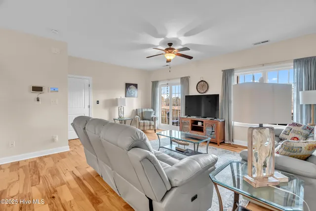 $360,000 | 406 Garland Shores Drive, Hubert, NC 28539