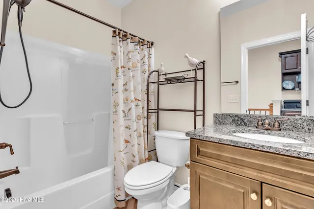 $360,000 | 406 Garland Shores Drive, Hubert, NC 28539