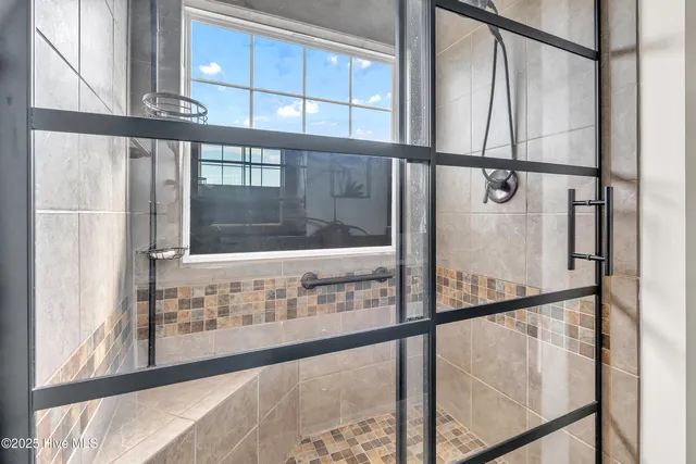 $360,000 | 406 Garland Shores Drive, Hubert, NC 28539