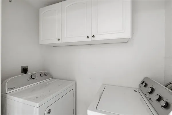 $199,900 | 404 Laurel Lake Drive, Unit 105, Venice, FL 34292