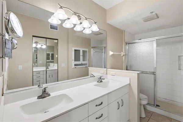 $199,900 | 404 Laurel Lake Drive, Unit 105, Venice, FL 34292
