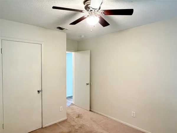 $1,295 | 410 Linden Street, Unit B, Bastrop, TX 78602