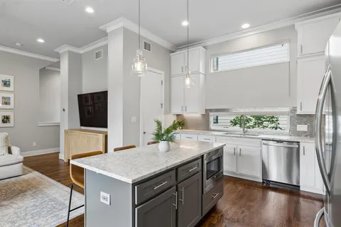 $649,000 | 4402 Lafayette Street, Unit B, Dallas, TX 75204