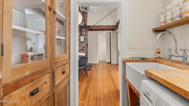 $1,249,000 | 127 Monument Valley Road, Great Barrington, MA 01230