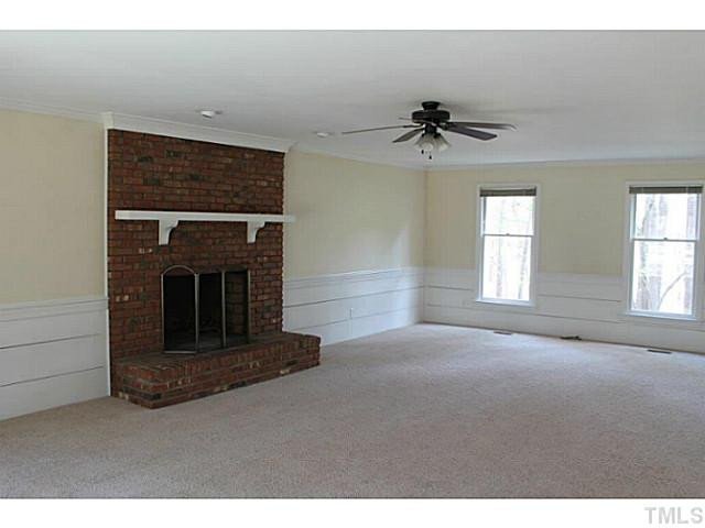 2700 Mattlyn Court Raleigh, NC 27613 - Photo 6 of 25 Den/Family/Great Room