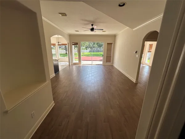 $3,200 | 8230 Falling Water Court, Sugar Land, TX 77478