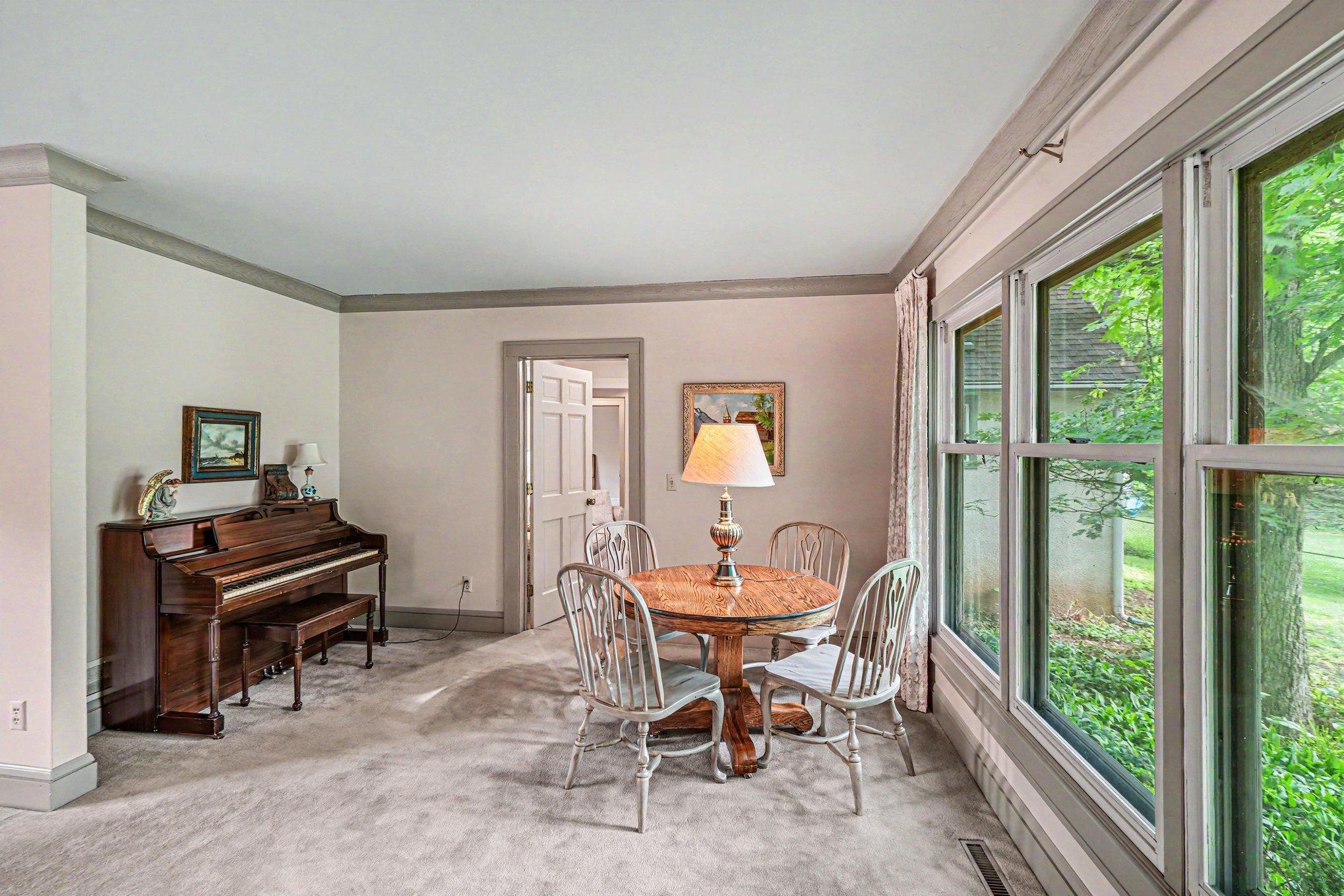 7017 Valley View Road Edina, MN 55439 - Photo 6 of 31