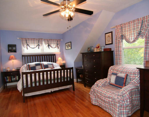11 Karen Road Wakefield, MA 01880 - Photo 8 of 13 Gallery Image 8