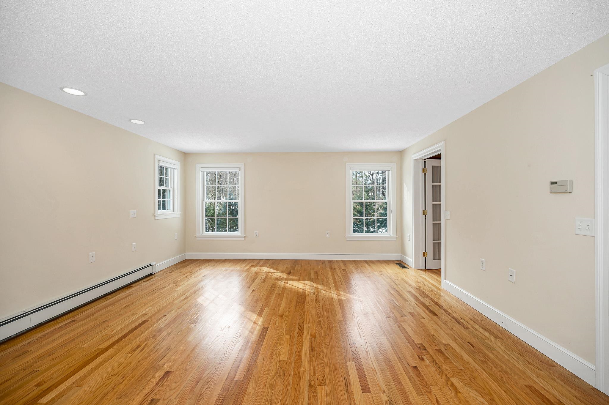 1 Cardinal Road Windham, NH 03087 - Photo 23 of 57