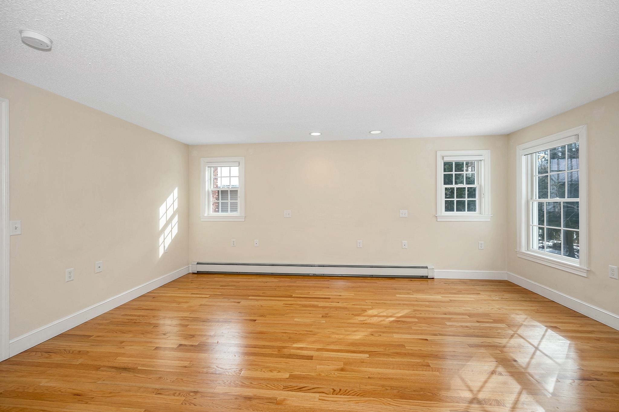 1 Cardinal Road Windham, NH 03087 - Photo 26 of 57