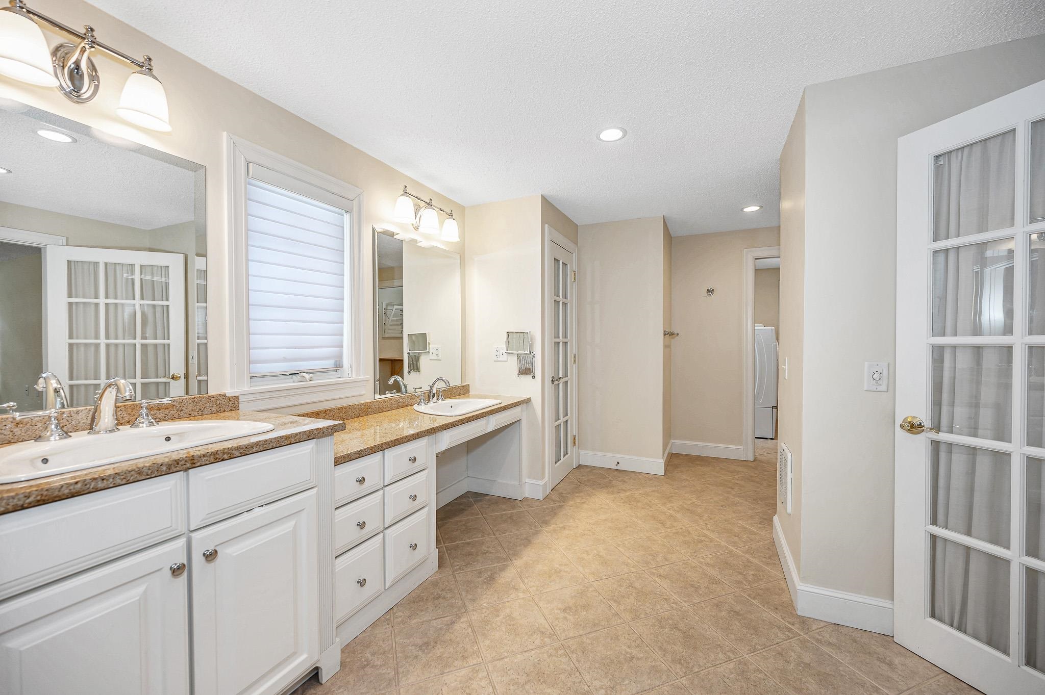 1 Cardinal Road Windham, NH 03087 - Photo 29 of 57