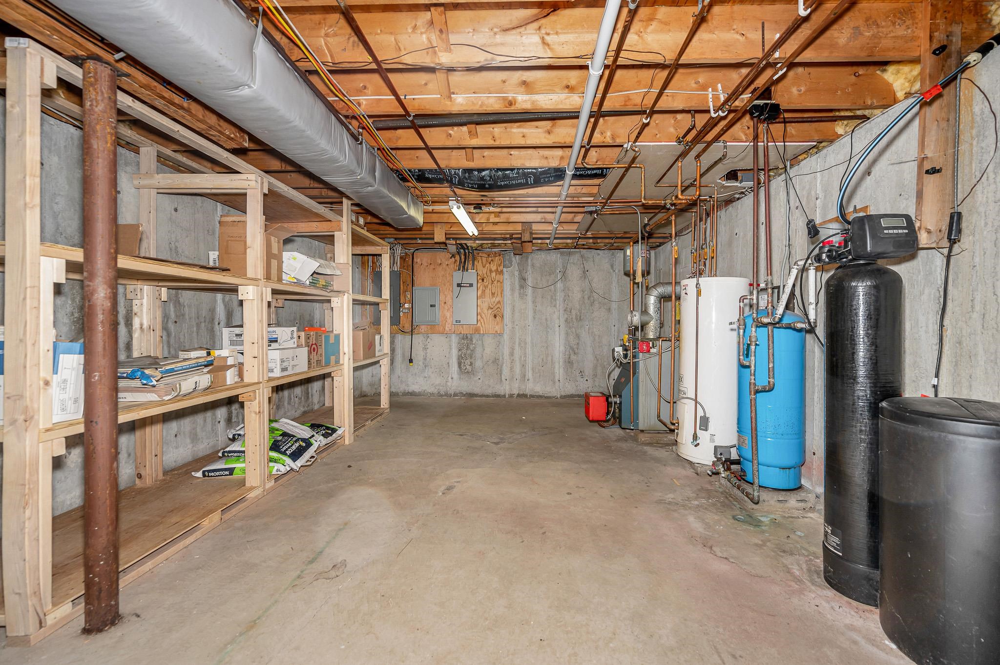 1 Cardinal Road Windham, NH 03087 - Photo 42 of 57