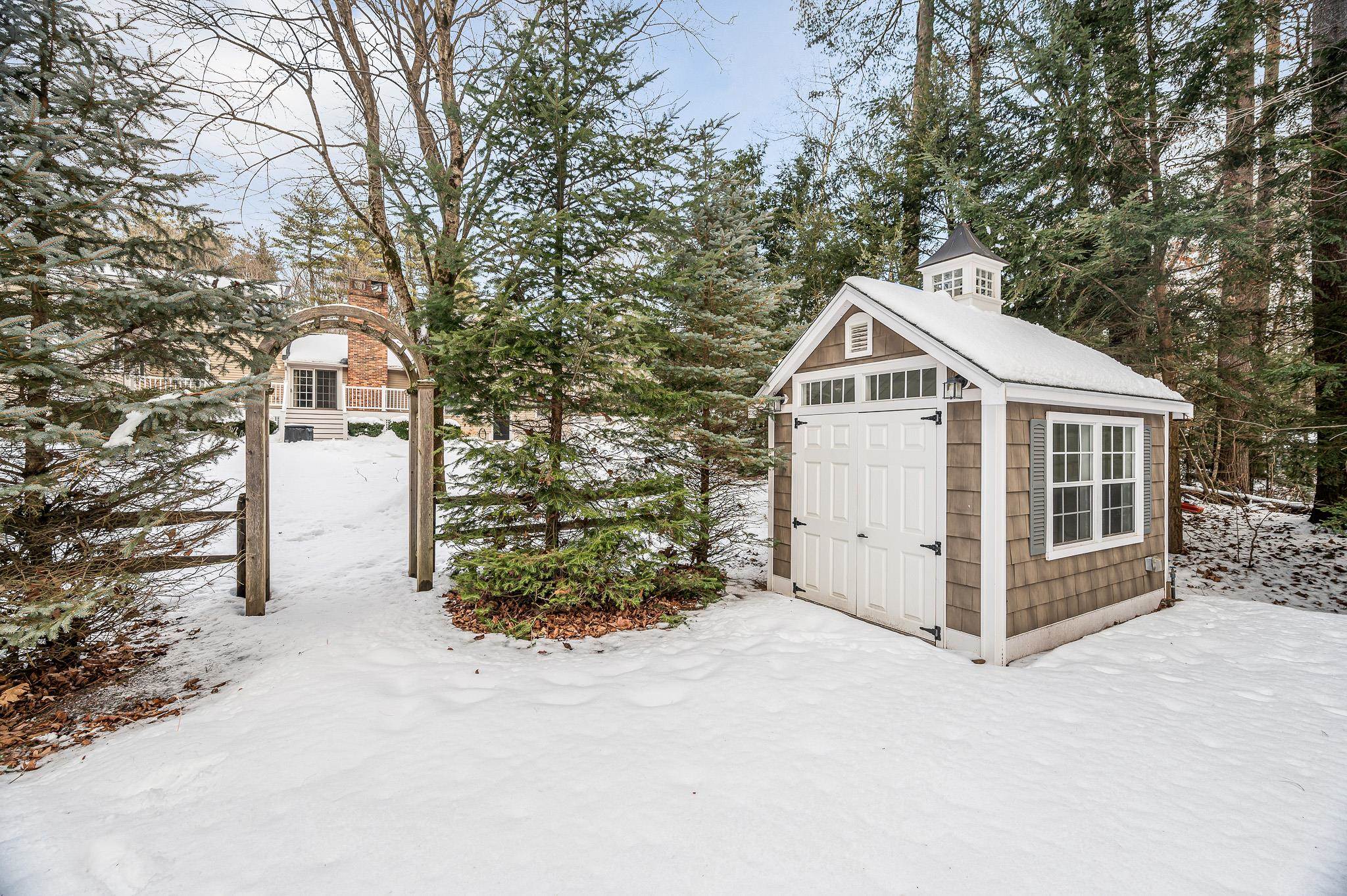 1 Cardinal Road Windham, NH 03087 - Photo 6 of 57