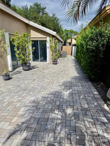 $3,975 | 9970 Northwest 32nd Street, Unit 9970, Doral, FL 33172