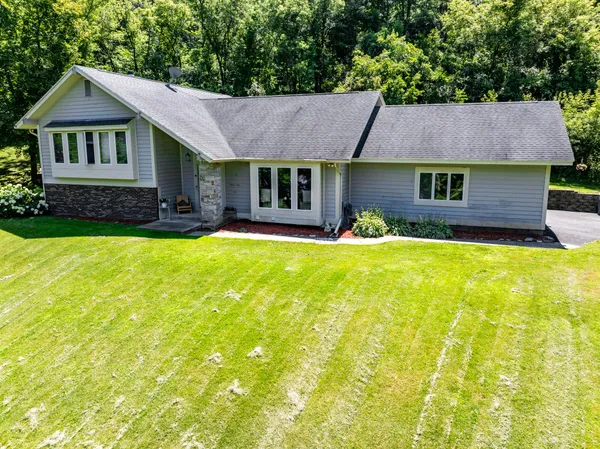 $527,350 | W5371 Horseshoe Place, Shelby, WI 54601