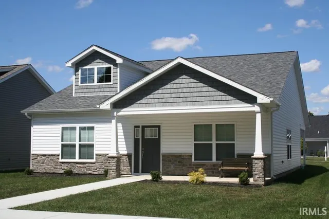 $304,000 | 1106 East South Street, Frankfort, IN 46041