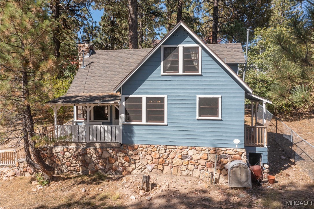674 Spruce Road Big Bear Lake, CA 92315 - Photo 2 of 38