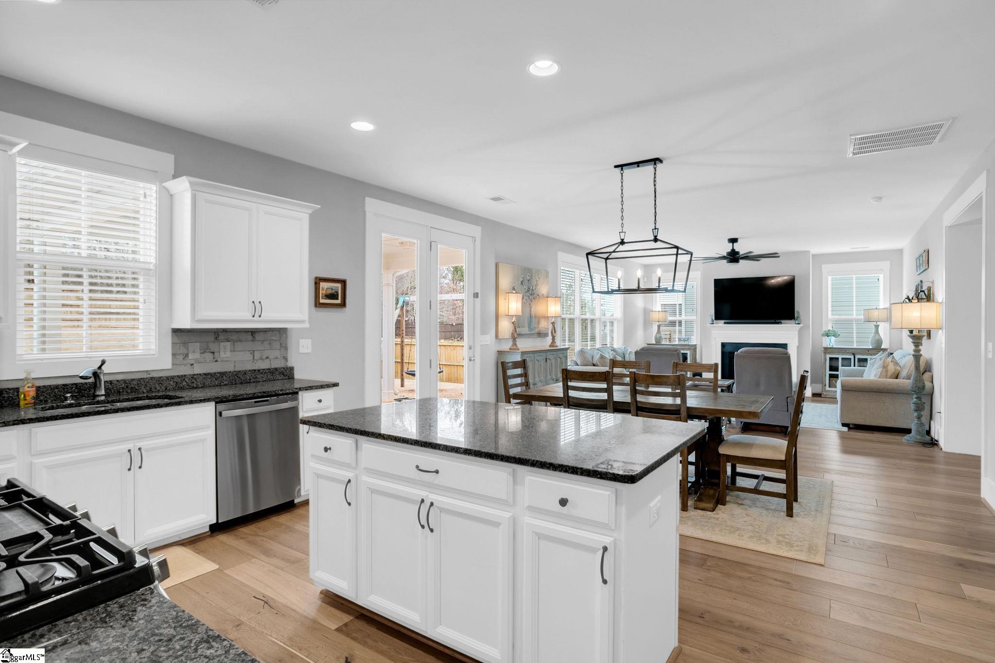 204 Noble Street Greer, SC 29651 - Photo 22 of 33