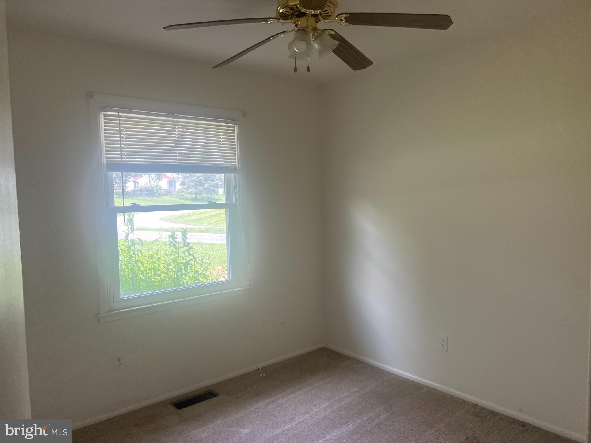 1598 Bowis Drive Point of Rocks, MD 21777 - Photo 18 of 29 Gallery Image 18