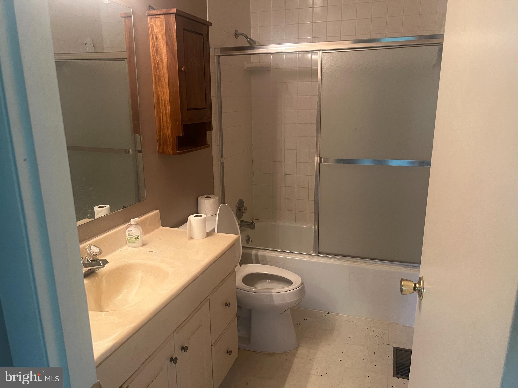 1598 Bowis Drive Point of Rocks, MD 21777 - Photo 20 of 29 Full Bath