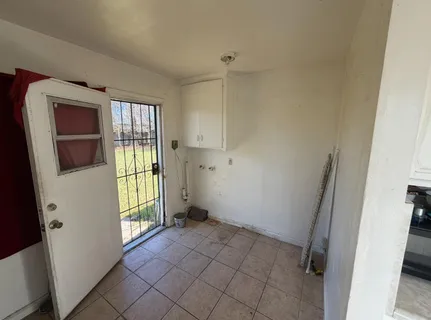 $305,000 | 6207 Fairfax Way, North Highlands, CA 95660