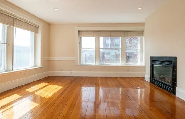 $574,900 | 99 Washington Street, Unit 33, Salem, MA 01970