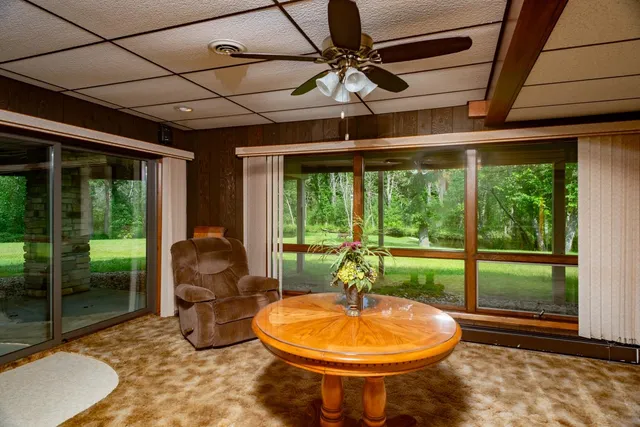 $774,000 | N2068 State Road 22, Wautoma, WI 54982