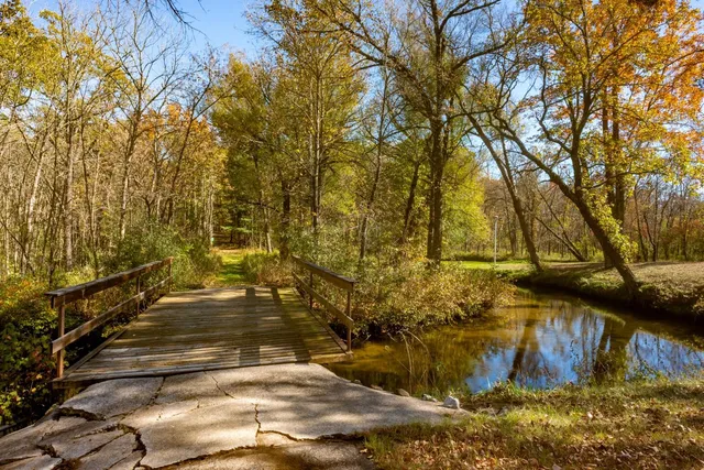 $774,000 | N2068 State Road 22, Wautoma, WI 54982