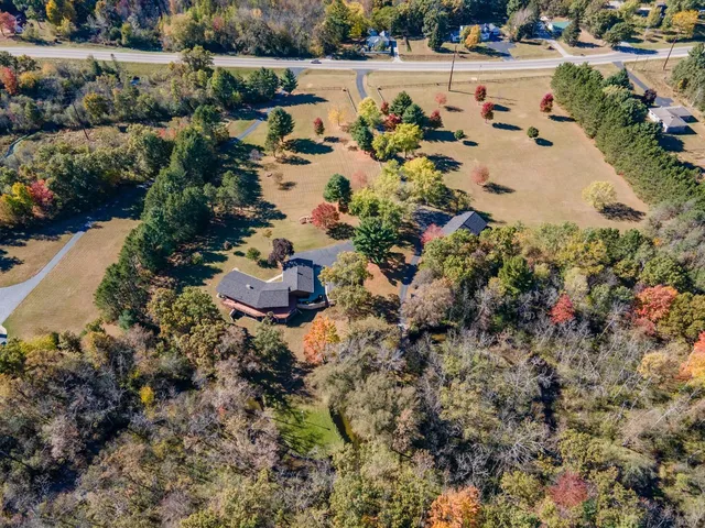 $774,000 | N2068 State Road 22, Wautoma, WI 54982