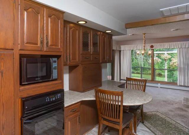 $774,000 | N2068 State Road 22, Wautoma, WI 54982