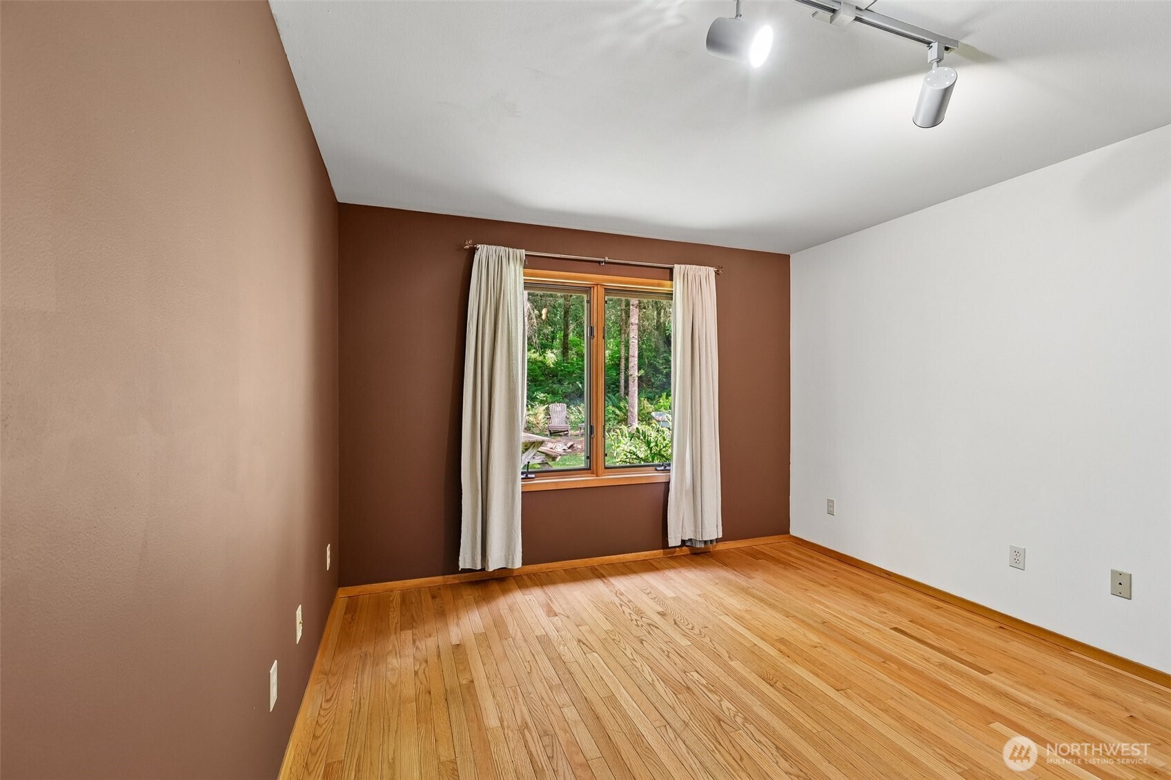20512 Prairie Road Sedro-Woolley, WA 98284 - Photo 16 of 39 Gallery Image 16