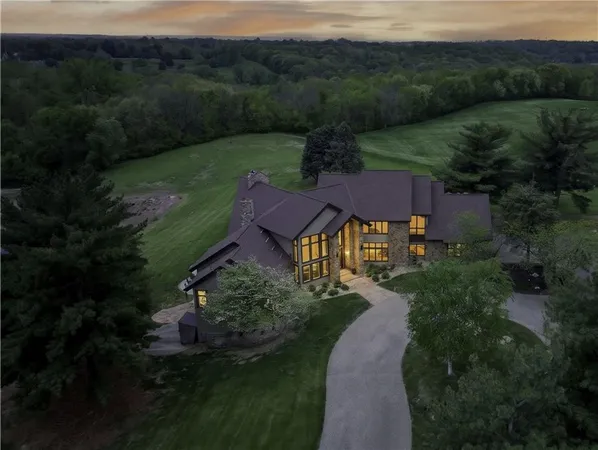 $1,049,000 | 4112 Miller Road, St. Joseph, MO 64505