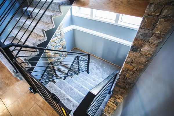 $1,149,000 | 4112 Miller Road, St. Joseph, MO 64505