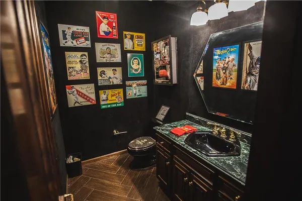 $1,149,000 | 4112 Miller Road, St. Joseph, MO 64505