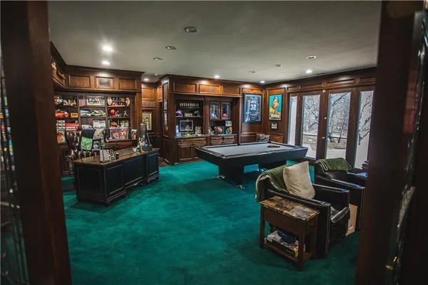 $1,149,000 | 4112 Miller Road, St. Joseph, MO 64505