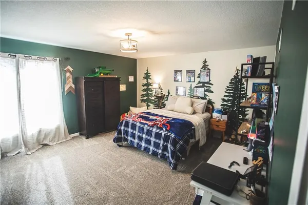 $1,149,000 | 4112 Miller Road, St. Joseph, MO 64505