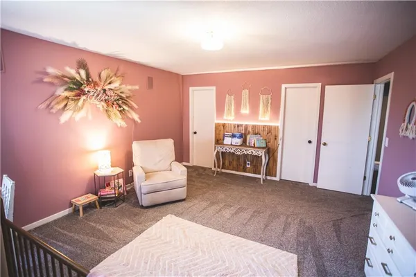 $1,149,000 | 4112 Miller Road, St. Joseph, MO 64505