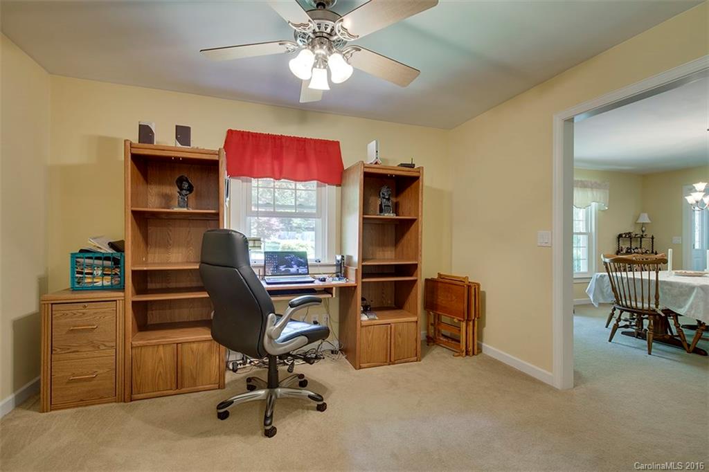 614 South Country Club Road Brevard, NC 28712 - Photo 6 of 13 Gallery Image 6