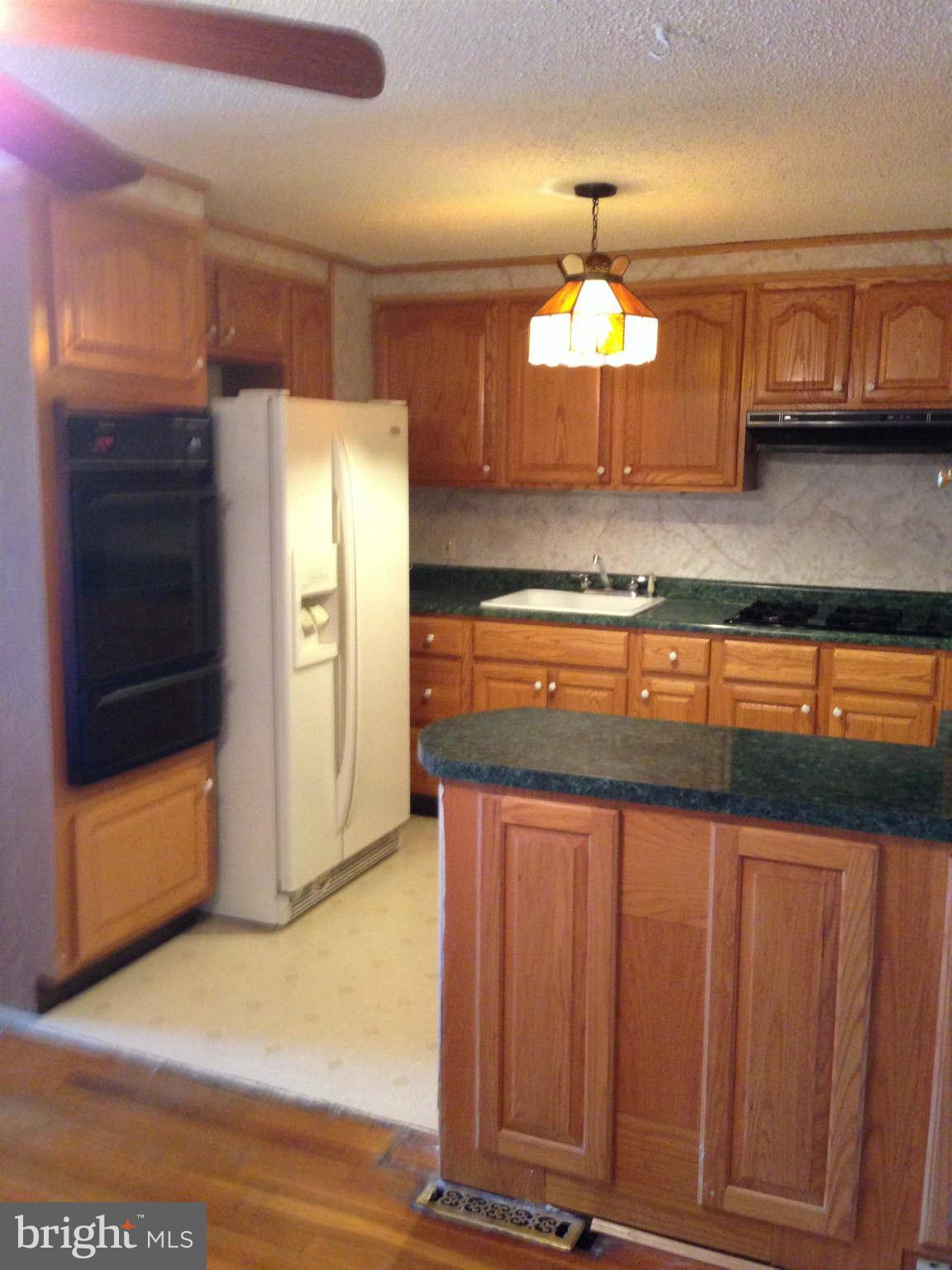 7381 Edsworth Road Baltimore, MD 21222 - Photo 3 of 13 Kitchen