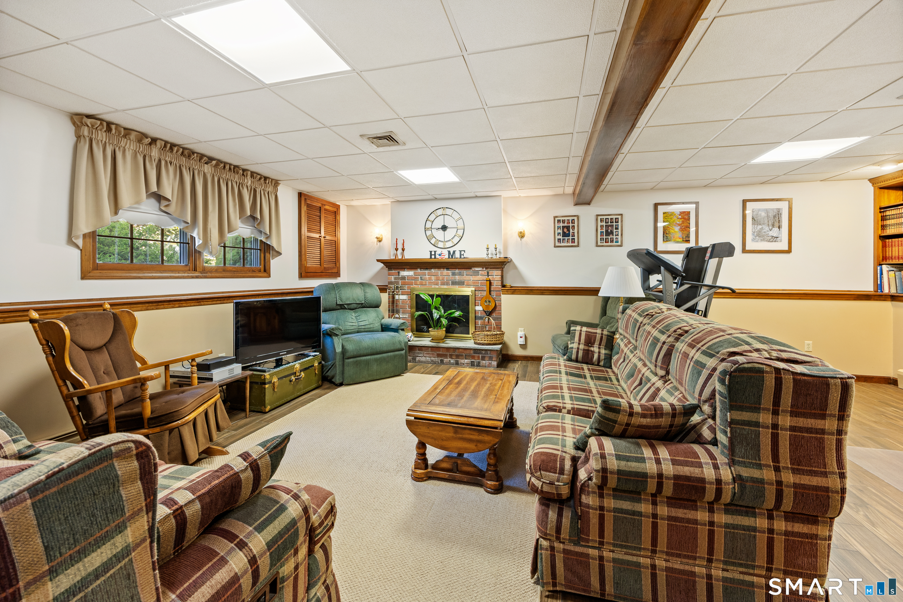 163 Sentinel Hill Road North Haven, CT 06473 - Photo 23 of 40
