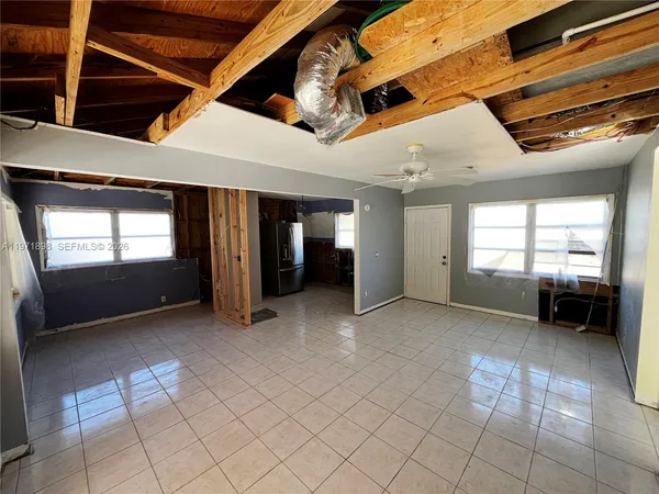 $207,500 | 325 South Manor Drive, Stuart, FL 34994