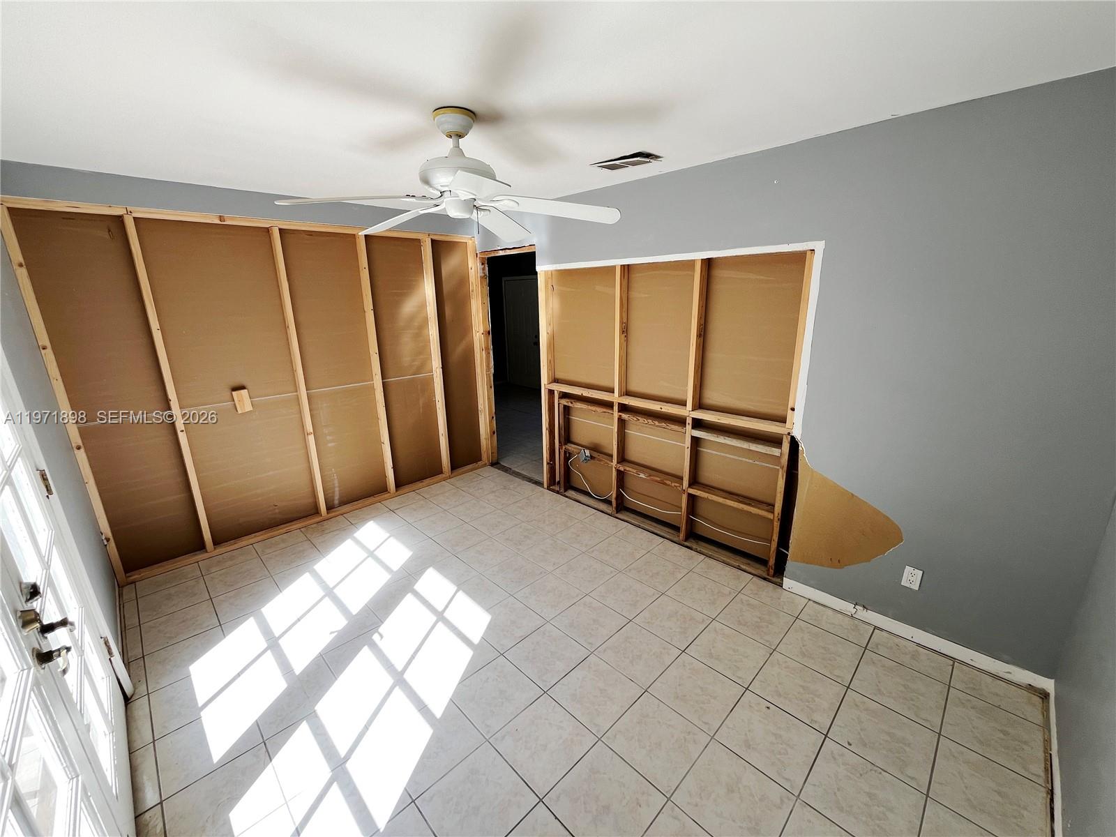 325 South Manor Drive Stuart, FL 34994 - Photo 18 of 27
