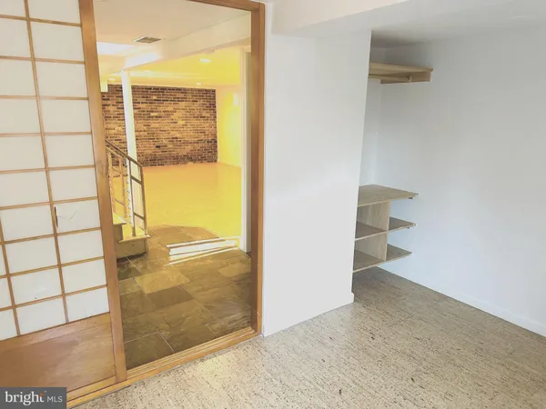 $3,200 | 11231 Ashley Drive, Rockville, MD 20852