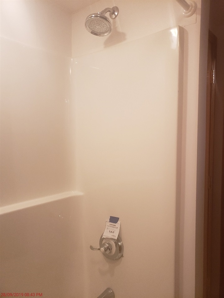 1493 North River Road Oregon, IL 61061 - Photo 7 of 9 a close up of a shower