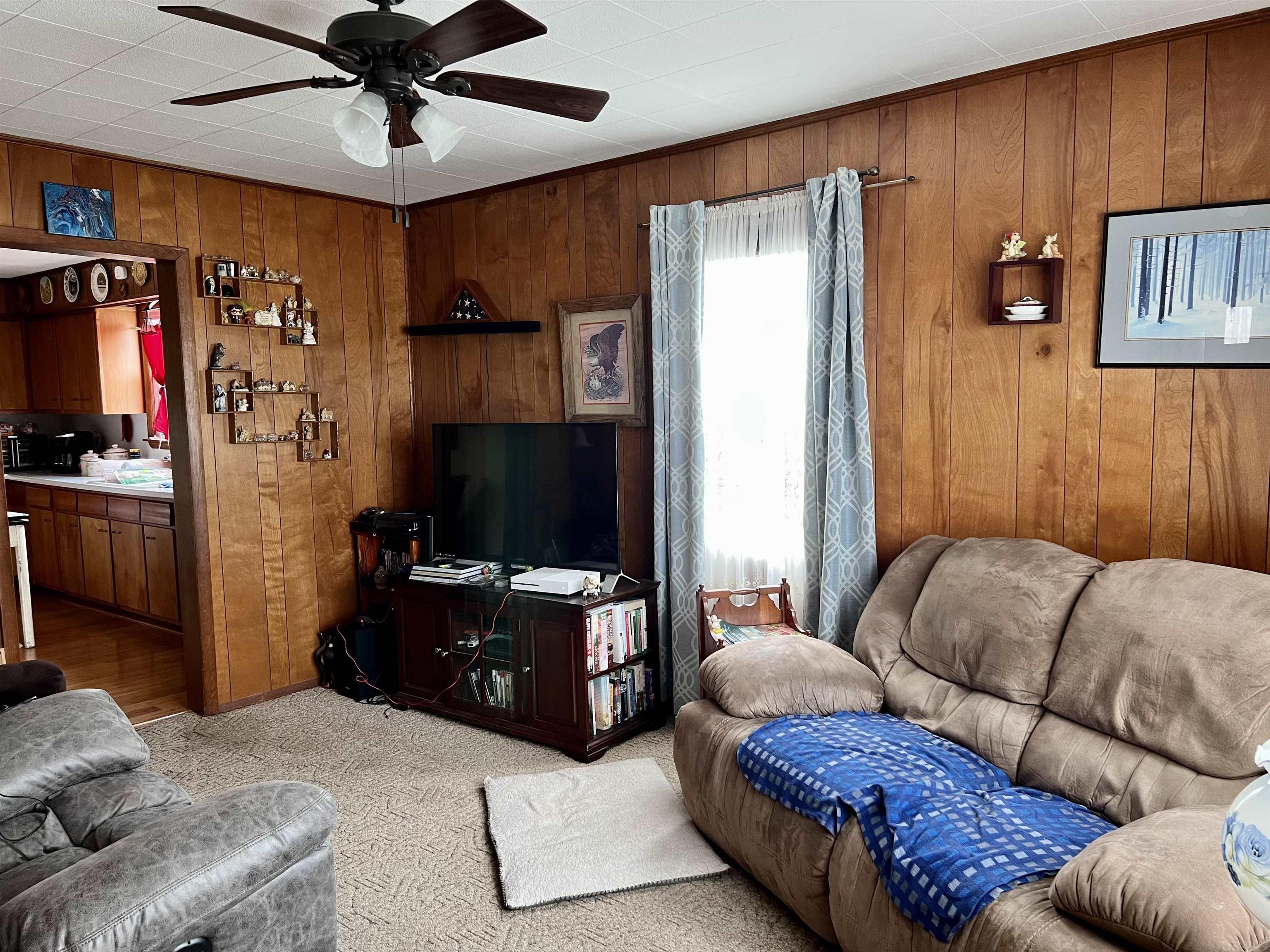 1104 Maple Street Mitchell, IN 47446 - Photo 8 of 22 Gallery Image 8