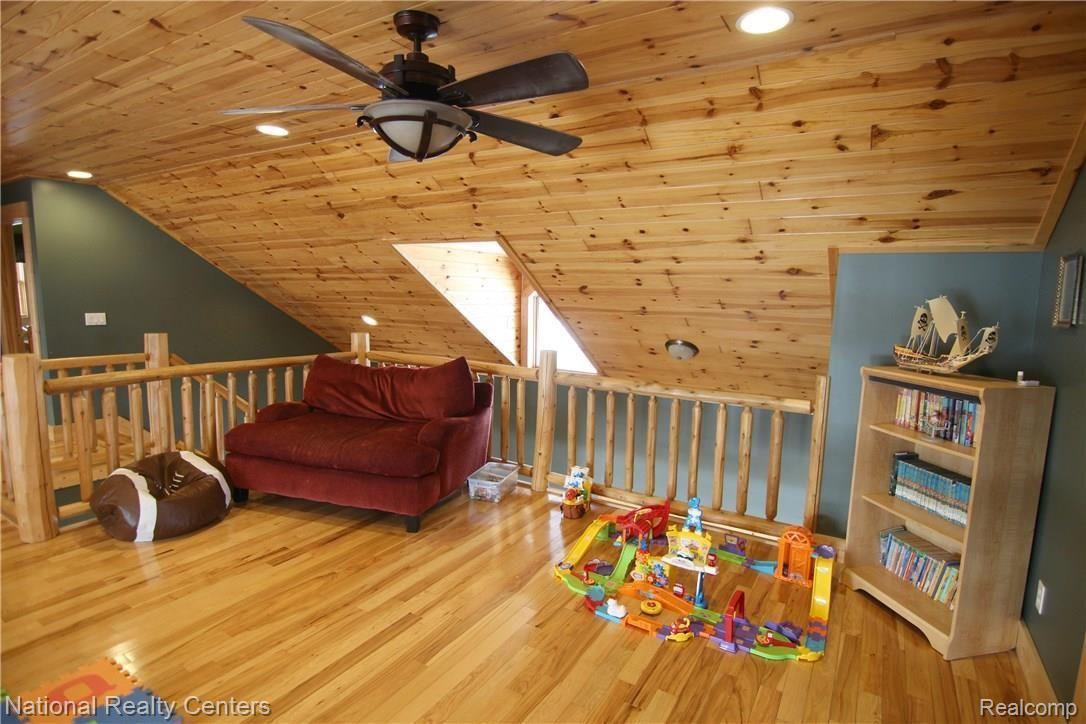 10210 Beard Road Byron, MI 48418 - Photo 34 of 53 Beard Rd Upper Loft 2.jpg