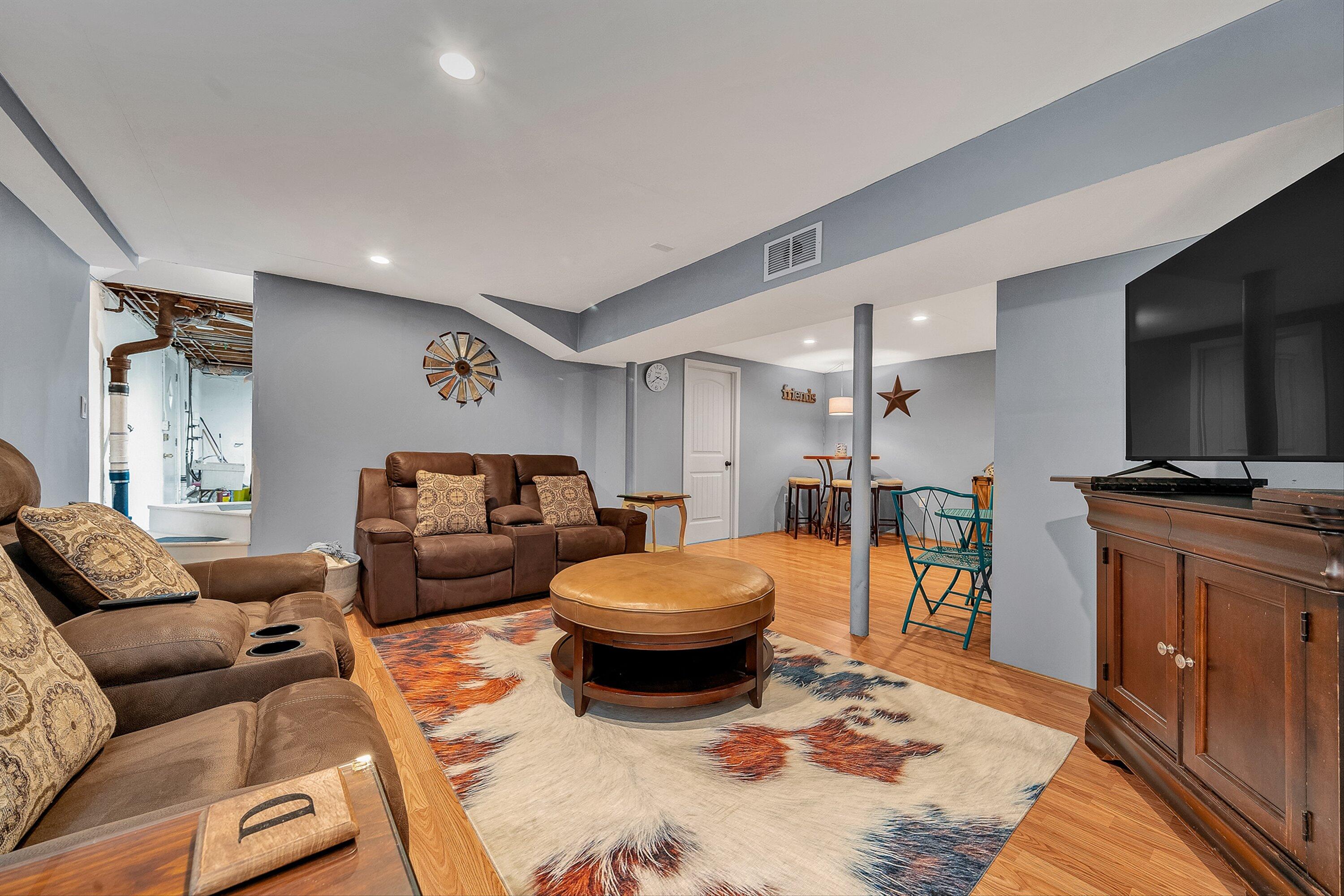 4702 Desi Road Northwest Roanoke, VA 24017 - Photo 26 of 34 25-VM-02211